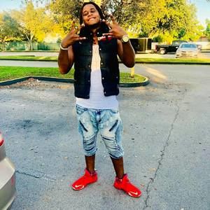 Meet your Posher, Astin